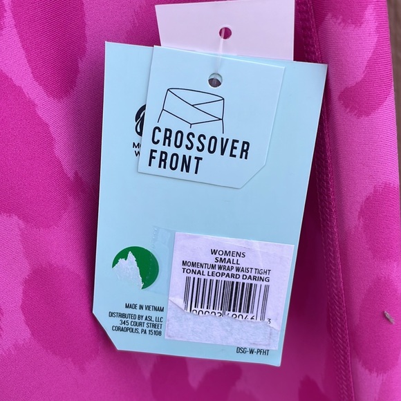 DSG NWT 2 Piece Performance Outfit - Picture 4 of 8